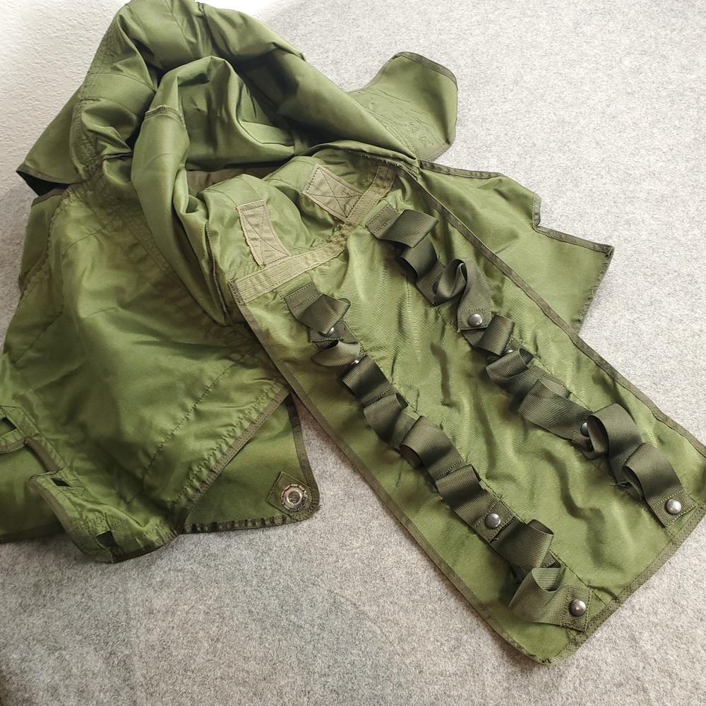 Vintage USAF Military 1965 Parachute Deployment Bag Vietnam Era Nylon Pack - Picture 4 of 7